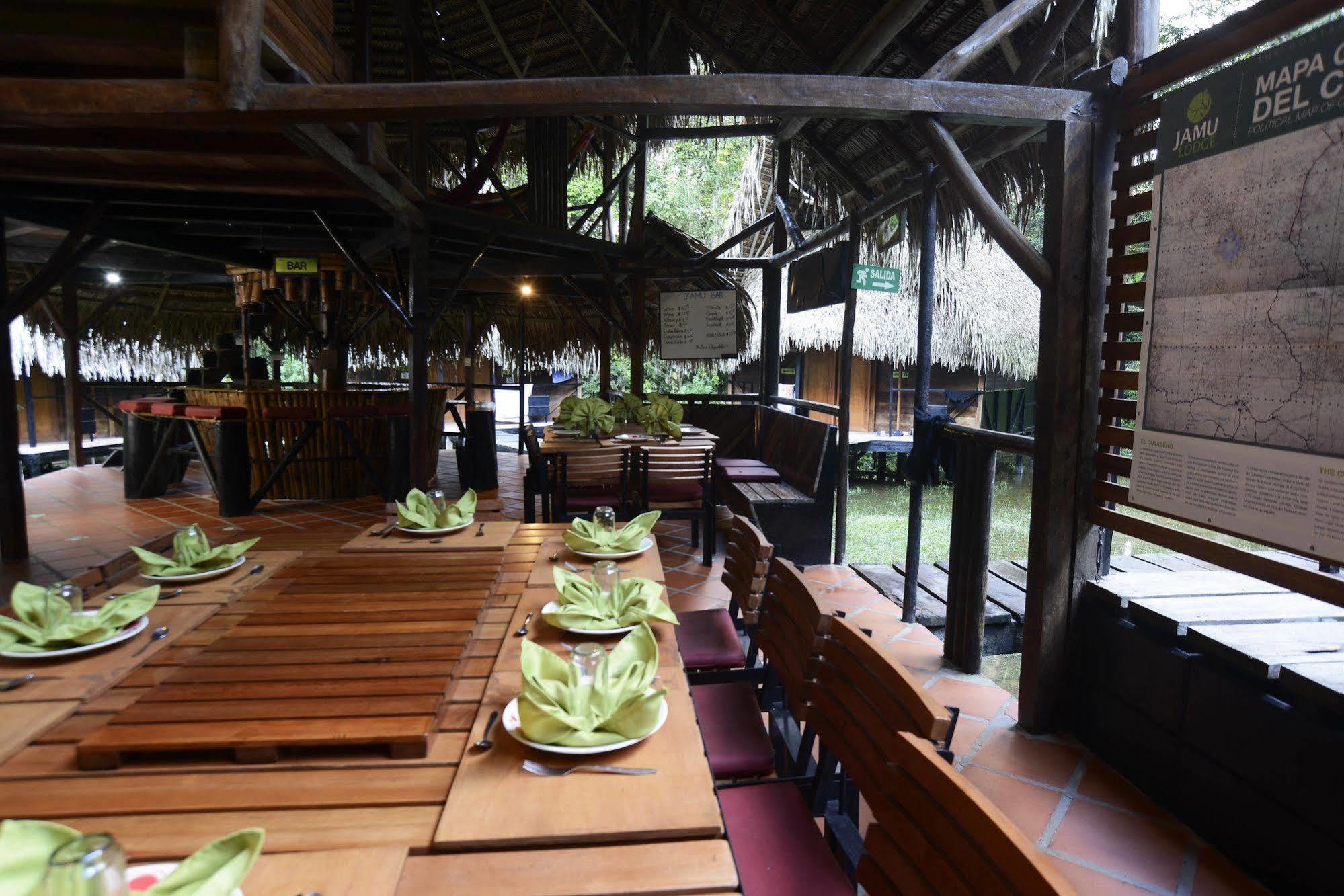 Jamu Lodge Puerto Montufar Екстериор снимка