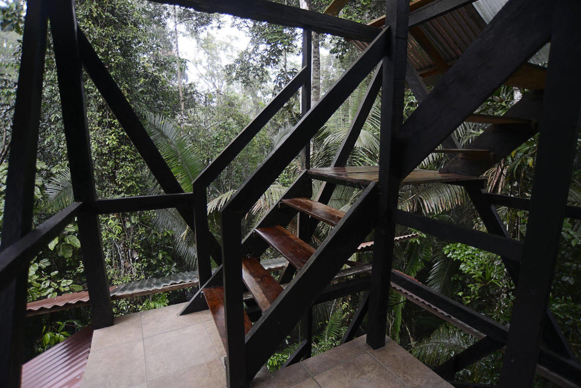 Jamu Lodge Puerto Montufar Екстериор снимка